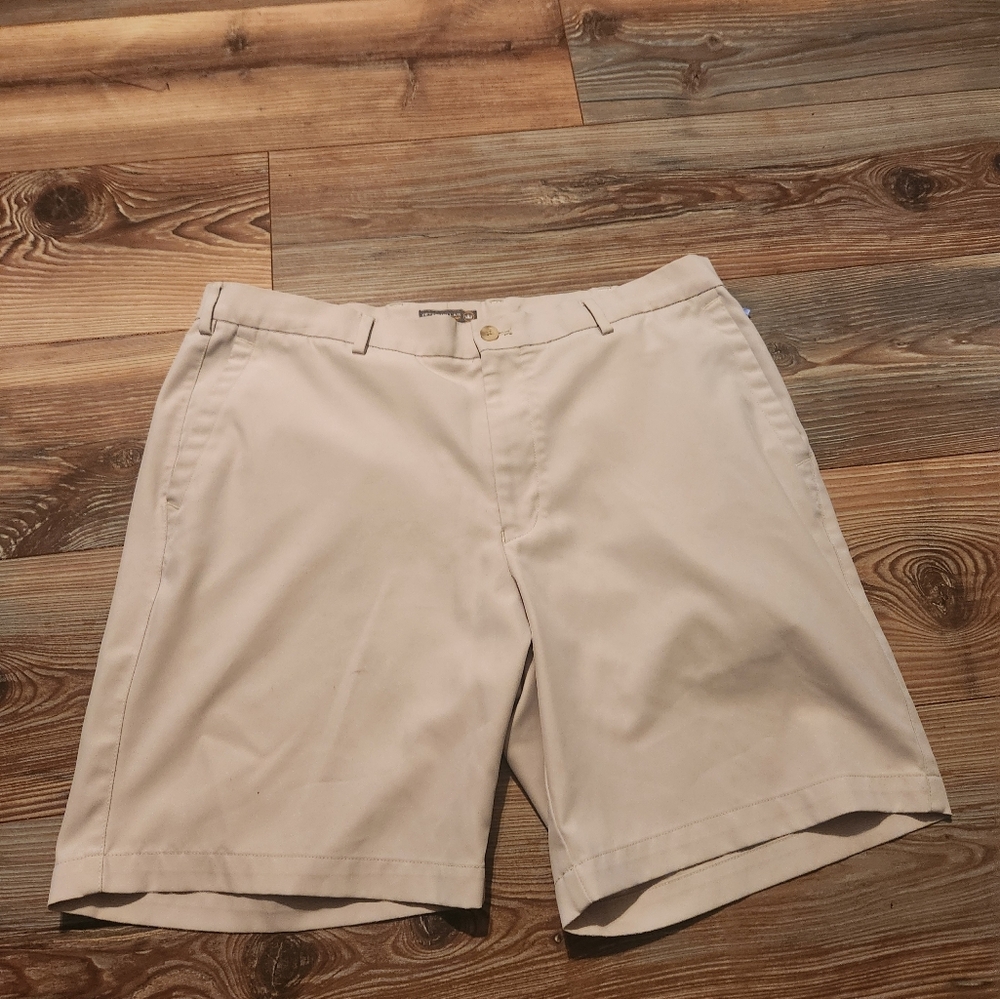 Peter Millar Salem Shorts Size 35